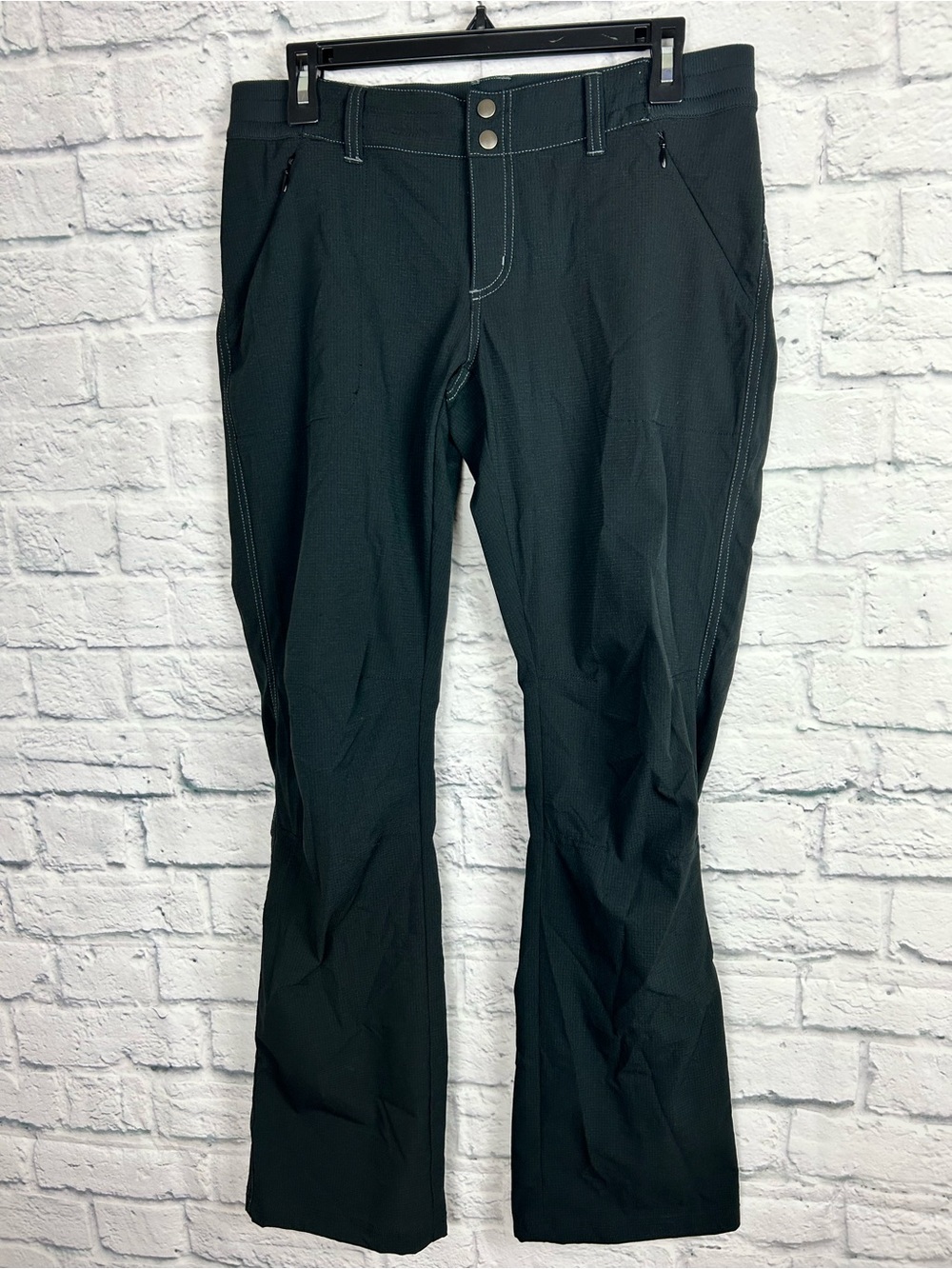 Kuhl Black Softshell Hiking Pants Womens 8 Short Stretch Outdoor